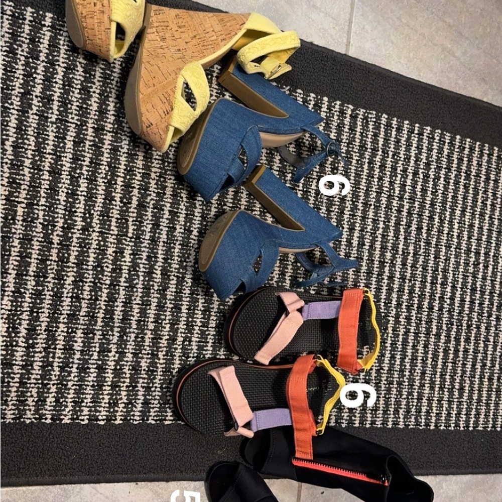 Bundle of shoes